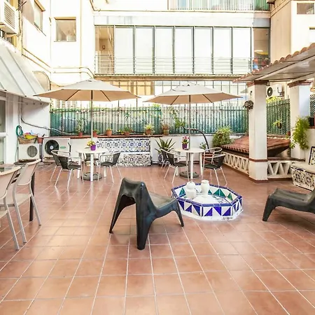 Hostal Fabrizzios Terrace Barcelona
