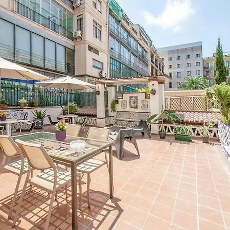 Fabrizzios Terrace Hostal