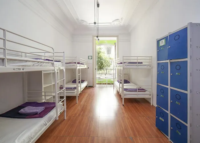 Hostel Fabrizzios Terrace Barcelona